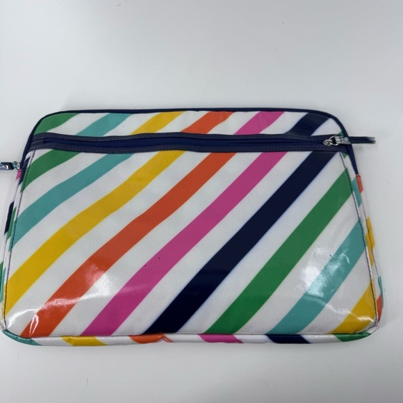 Red and Pink Tablet Sleeve with Zipper Closure - Picture 3 of 9